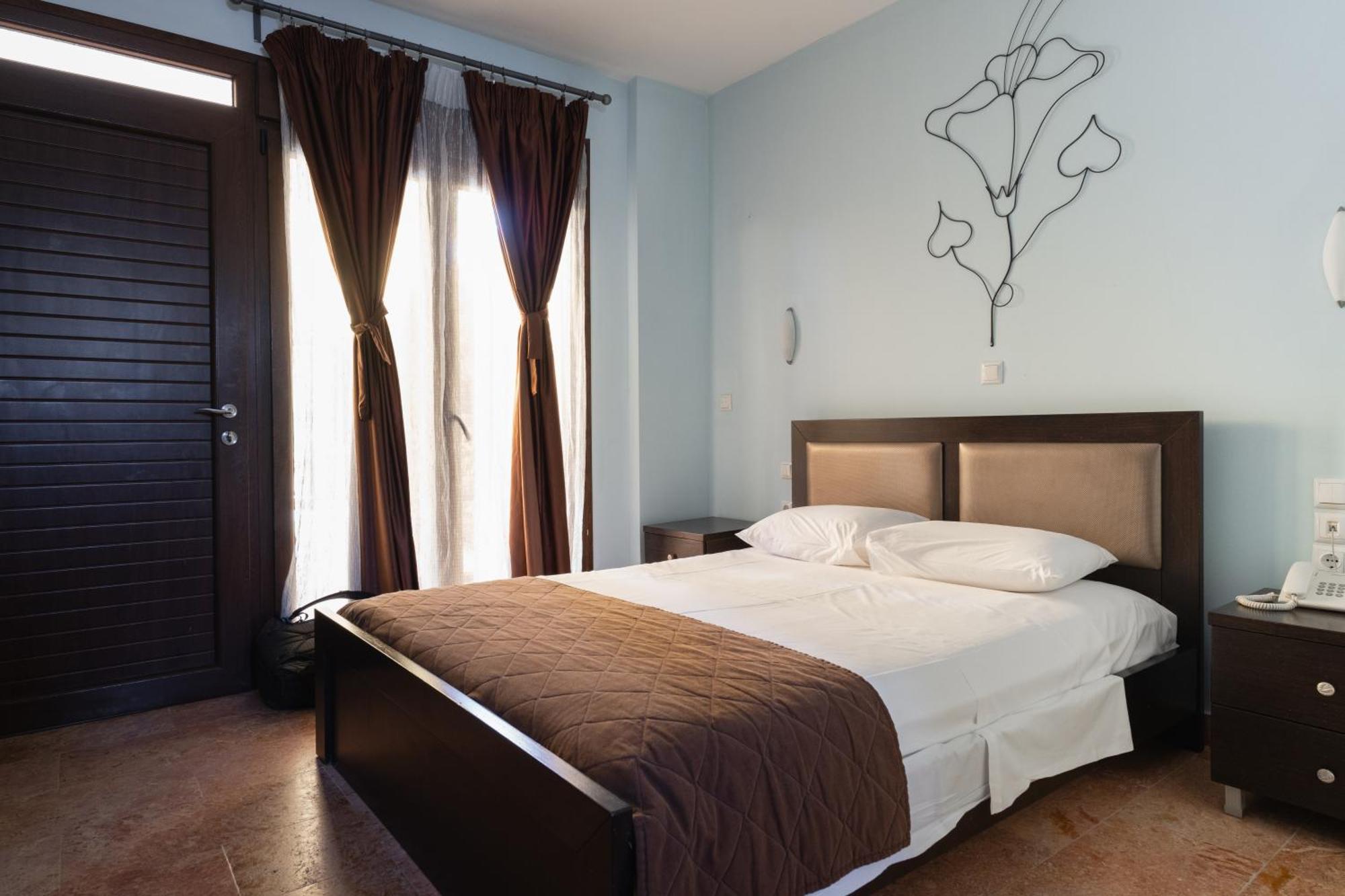 Hotel Makednos Nikiti  Ngoại thất bức ảnh